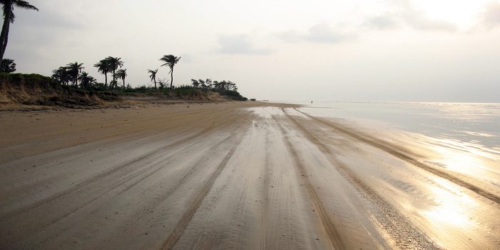 tourist places near mandarmani beach